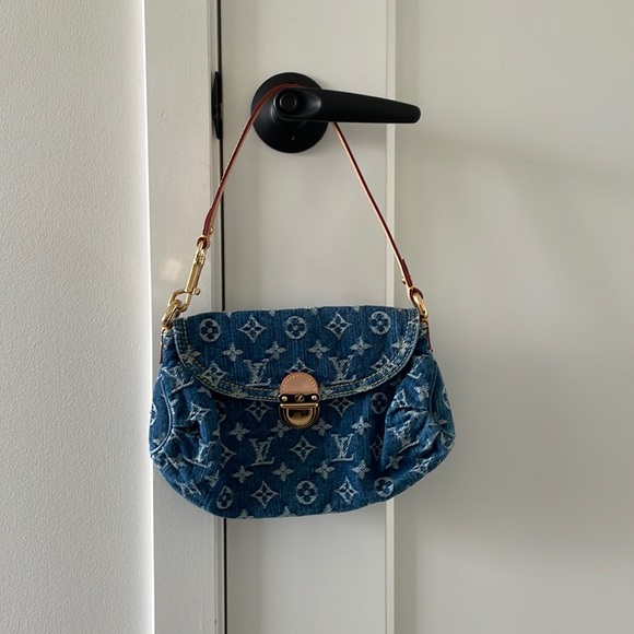 ❌❌ SOLD Louis Vuitton Denim Pleaty - Picture 2 of 7